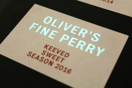 Olivers-fine-perry-cider-closeup